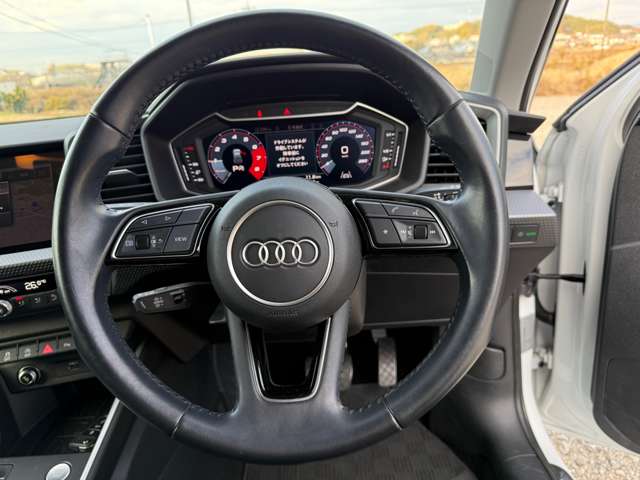 アウディ Ａ１　スポーツバック ２５ ＴＦＳＩ アドバンスト R2年 (東海) 99