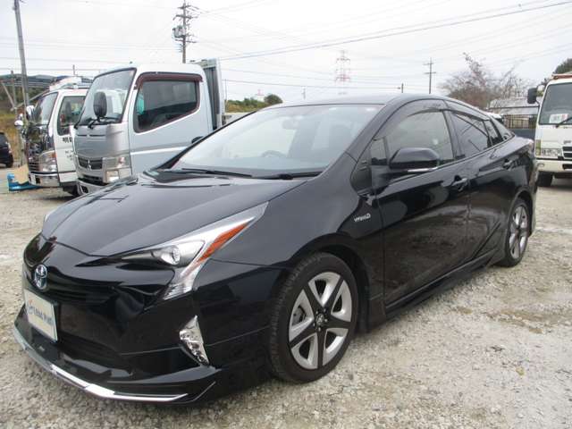 トヨタ プリウス １．８ Ｓ ツーリングセレクション H28年 (東海) 99