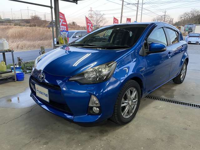 トヨタ アクア １．５ Ｓ H25年 (東海) 99