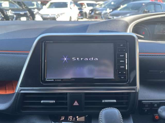 トヨタ シエンタ　ハイブリッド ハイブリッド １．５ Ｇ R2年 (関東) 99