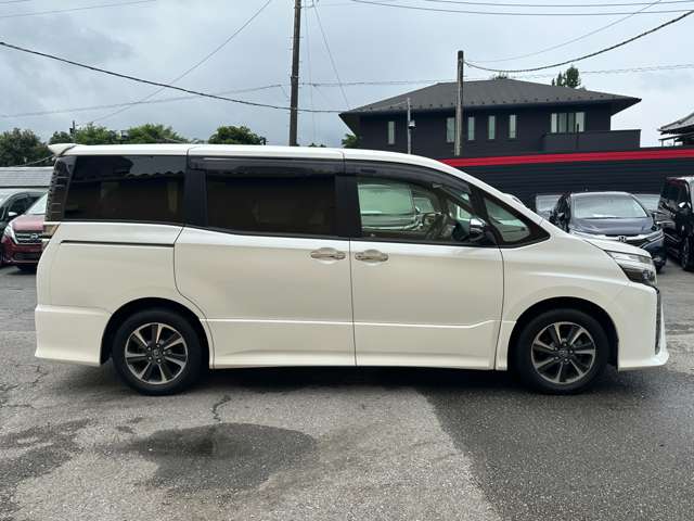 トヨタ ヴォクシー ２．０ ＺＳ 煌 H29年 (関東) 99