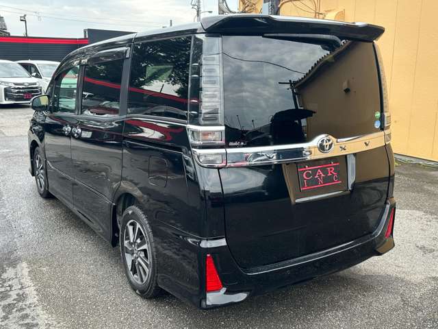 トヨタ ヴォクシー ２．０ ＺＳ 煌ＩＩ R1年 (関東) 99