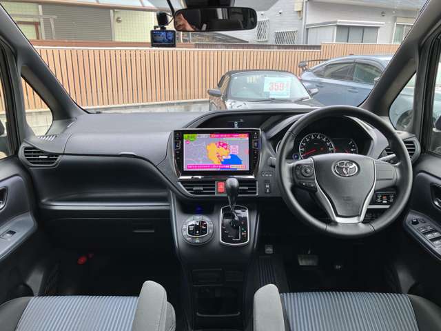 トヨタ ヴォクシー ２．０ ＺＳ 煌 H28年 (関東) 99