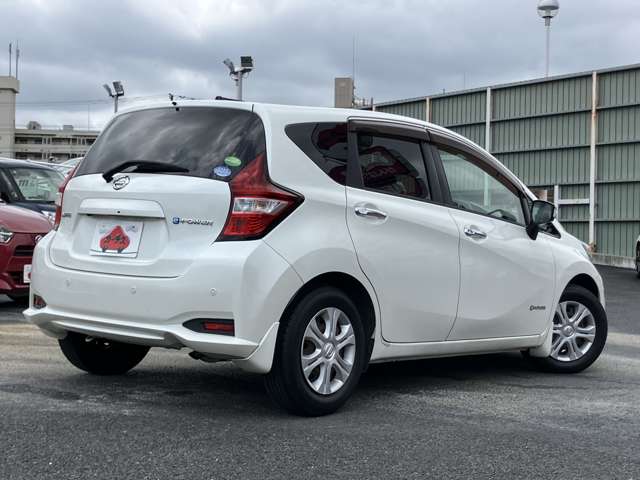 日産 ノート １．２ Ｅ－ＰＯＷＥＲ Ｘ H29年 (関東) 99