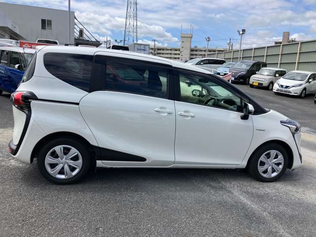 トヨタ シエンタ　ハイブリッド ハイブリッド １．５ Ｇ R2年 (関東) 99