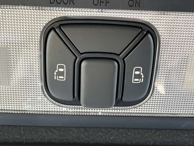トヨタ エスティマ ２．４ アエラス ＶＥＲＹエディション H27年 (関東) 99