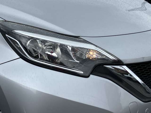 日産 ノート １．２ Ｘ H29年 (関東) 99