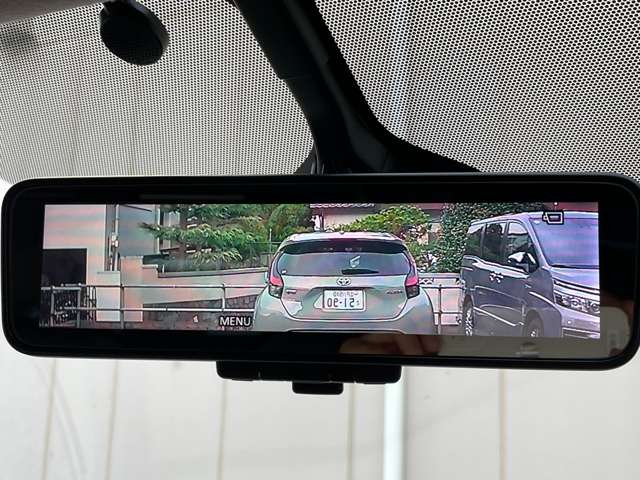 日産 セレナ １．２ Ｅ－ＰＯＷＥＲ ハイウェイスター Ｖ R1年 (関東) 99