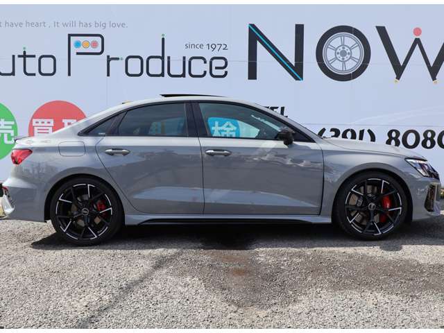 アウディ ＲＳ３　セダン ２．５ ４ＷＤ R4年 (関東) 99