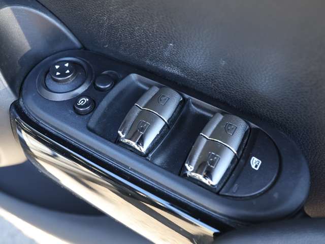 ミニ ミニ クーパーＳ ５ドア ＤＣＴ H30年 (関東) 99