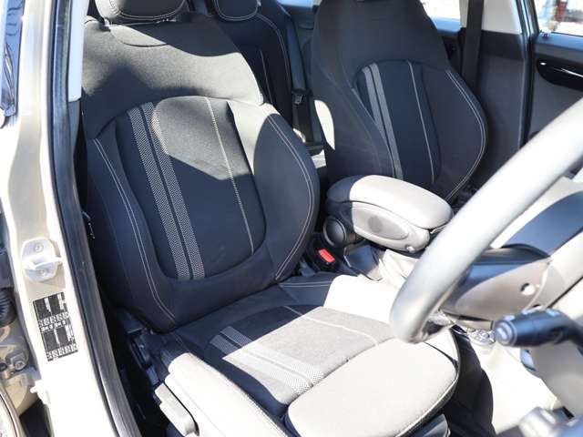 ミニ ミニ クーパーＳ ５ドア ＤＣＴ H30年 (関東) 99