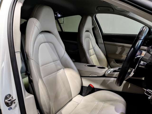 ポルシェ パナメーラ ４ ＰＤＫ ４ＷＤ H29年 (関東) 99