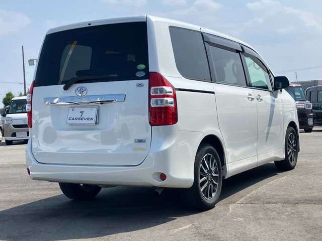 トヨタ ノア ２．０ Ｘ スペシャルエディション H25年 (四国) 99