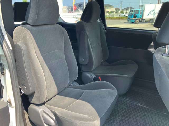 トヨタ ノア ２．０ Ｘ スペシャルエディション H25年 (四国) 99