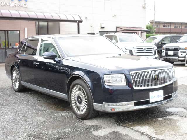 トヨタ センチュリー　ハイブリッド ５．０ R1年 (関東) 99