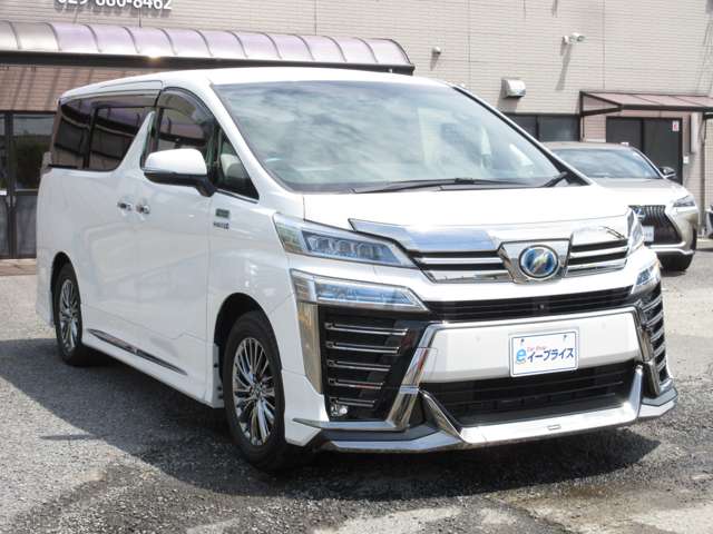 トヨタ ヴェルファイア　ハイブリッド ハイブリッド ２．５ エグゼクティブ ラウンジ Ｚ ロイヤルラウンジ Ｅ－ＦＯＵＲ ４ＷＤ R1年 (関東) 99