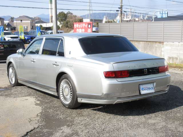 トヨタ センチュリー　ハイブリッド ５．０ R3年 (関東) 99