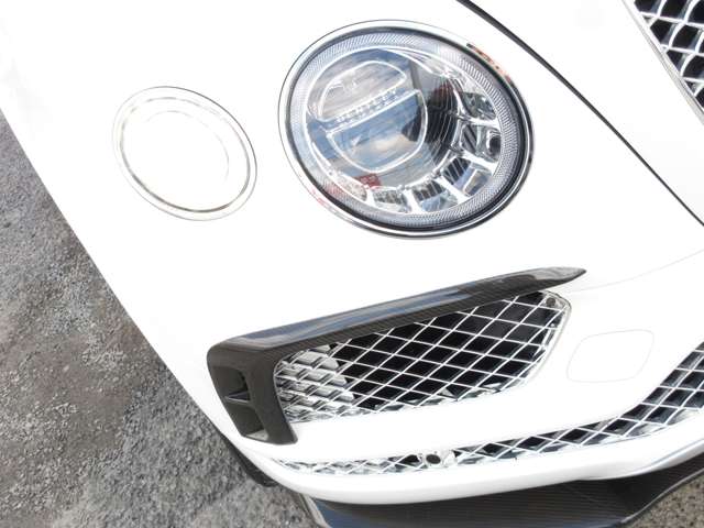 ベントレー ベンテイガ ６．０ ４ＷＤ H29年 (関東) 99
