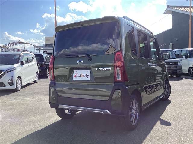 ダイハツ タント ６６０ ファンクロス リミテッド R7年 (近畿) 99