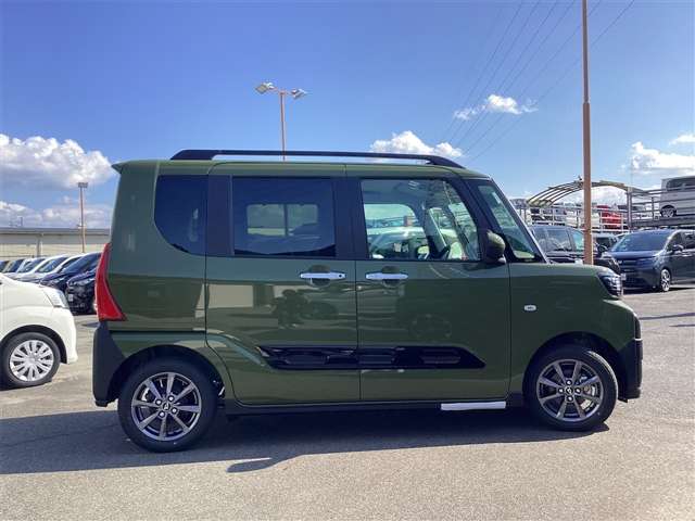 ダイハツ タント ６６０ ファンクロス リミテッド R7年 (近畿) 99