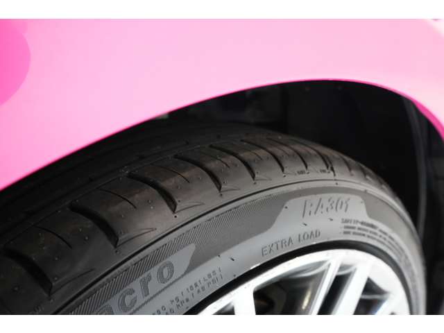 トヨタ クラウン　ハイブリッド ハイブリッド ２．５ Ｇ リボーン ピンク H25年 (関東) 99