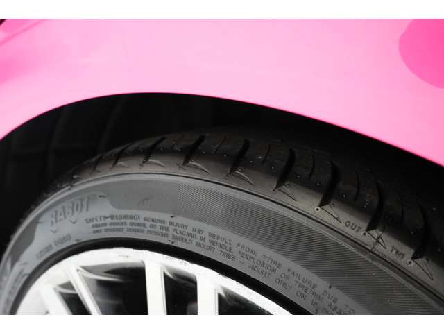 トヨタ クラウン　ハイブリッド ハイブリッド ２．５ Ｇ リボーン ピンク H25年 (関東) 99