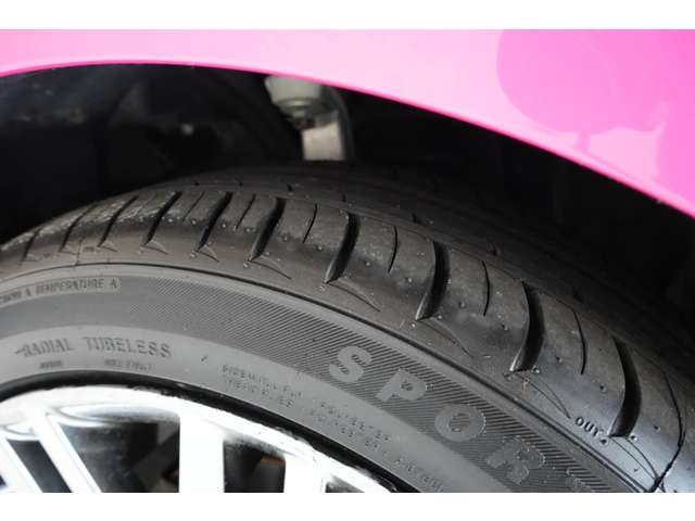 トヨタ クラウン　ハイブリッド ハイブリッド ２．５ Ｇ リボーン ピンク H25年 (関東) 99