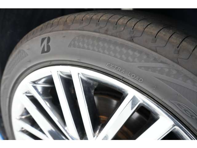 トヨタ クラウン　ハイブリッド ハイブリッド ２．５ Ｓ Ｊフロンティア リミテッド H28年 (関東) 99
