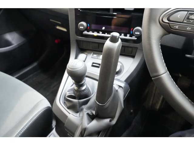 トヨタ ＧＲヤリス １．６ ＲＣ ＋ エアロ パフォーマンス パッケージ ４ＷＤ R8年 (関東) 99