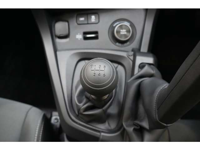 トヨタ ＧＲヤリス １．６ ＲＣ ＋ エアロ パフォーマンス パッケージ ４ＷＤ R8年 (関東) 99