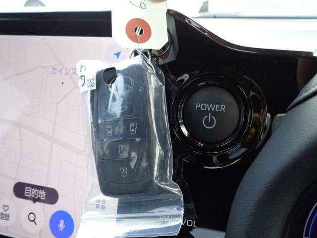 トヨタ ヴォクシー １．８ ハイブリッド Ｓ－Ｚ R8年 (関東) 99