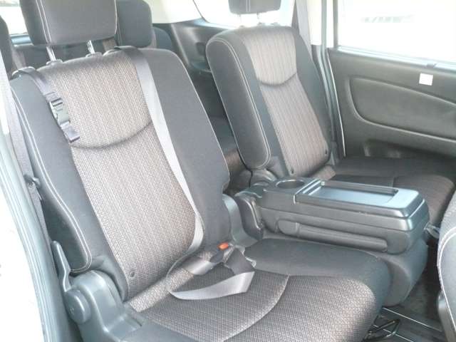 日産 セレナ ２．０ ハイウェイスター Ｓ－ＨＹＢＲＩＤ H26年 (甲信越・北陸) 99
