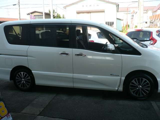 日産 セレナ ２．０ ハイウェイスター Ｓ－ＨＹＢＲＩＤ H26年 (甲信越・北陸) 99