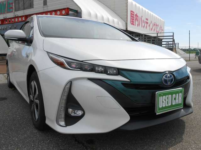 トヨタ プリウスＰＨＶ １．８ Ｓ ナビパッケージ H29年 (甲信越・北陸) 99