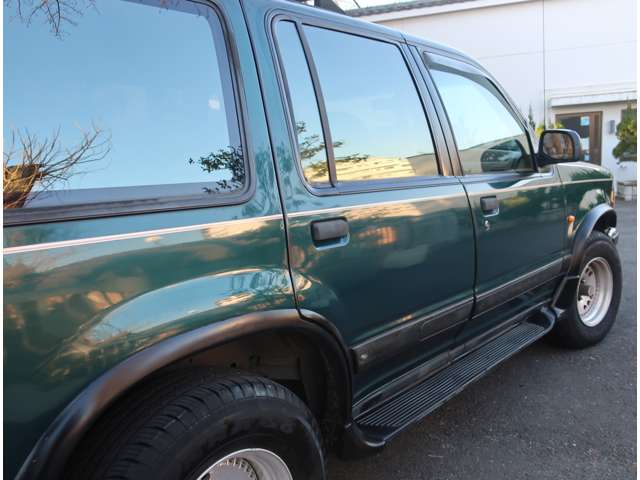 フォード エクスプローラー ＸＬＴ ４ＷＤ H6年 (関東) 99