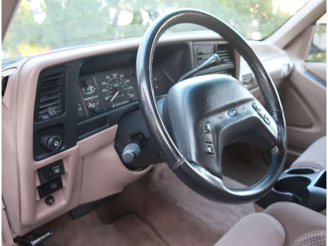 フォード エクスプローラー ＸＬＴ ４ＷＤ H6年 (関東) 99