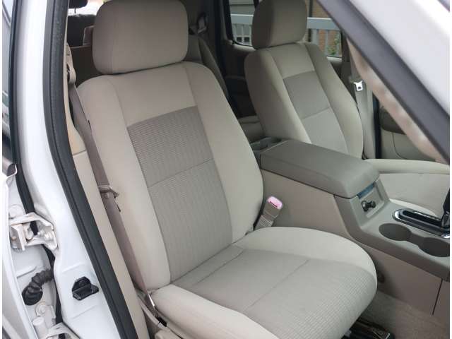 フォード エクスプローラー ＸＬＴ ４ＷＤ H19年 (関東) 99