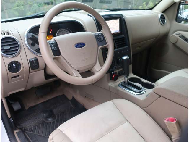 フォード エクスプローラー ＸＬＴ ４ＷＤ H21年 (関東) 99