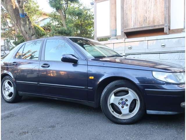 サーブ ９−５ ２．３ｔ H13年 (関東) 99