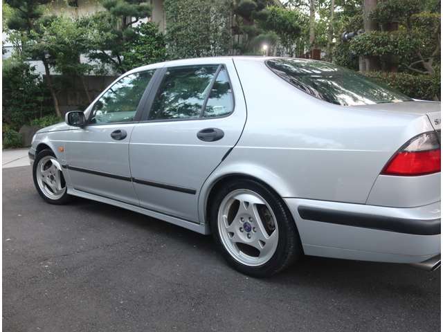 サーブ ９−５ ２．３ｔ H12年 (関東) 99