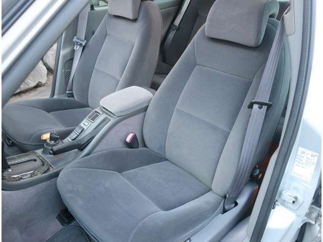 サーブ ９−５ ２．３ｔ H12年 (関東) 99