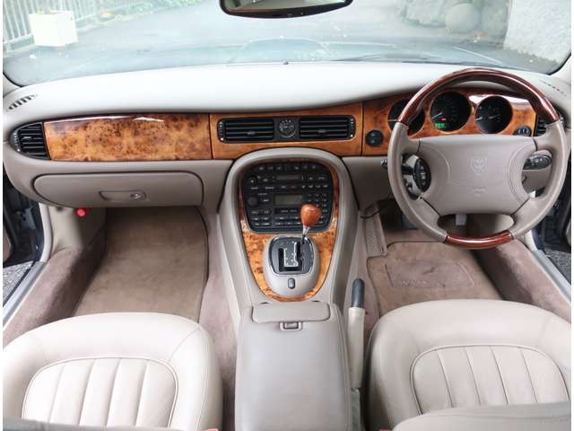 ジャガー ＸＪ ＸＪエグゼクティブ ４．０－Ｖ８ H10年 (関東) 99