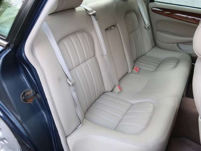ジャガー ＸＪ ＸＪエグゼクティブ ４．０－Ｖ８ H11年 (関東) 99