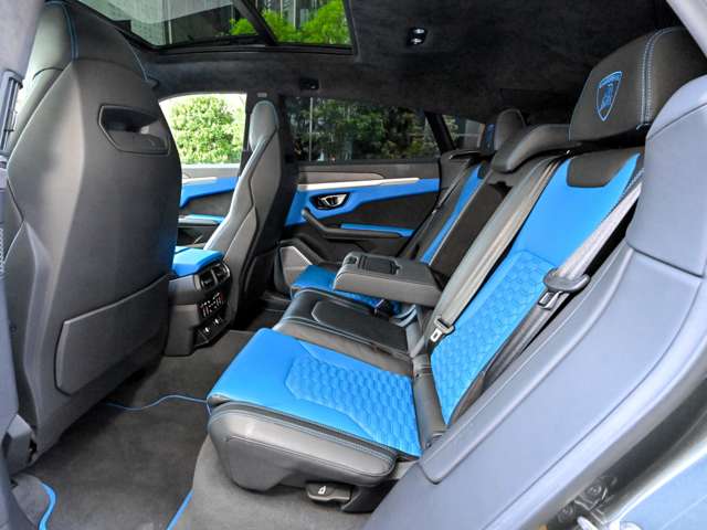 ランボルギーニ ウルス ４．０ ４ＷＤ R2年 (関東) 99