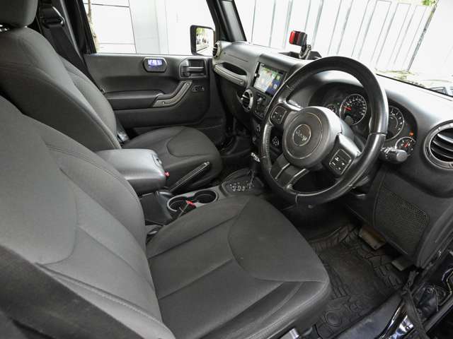 ジープ ラングラー　アンリミテッド アンリミテッド スポーツ ４ＷＤ H28年 (関東) 99