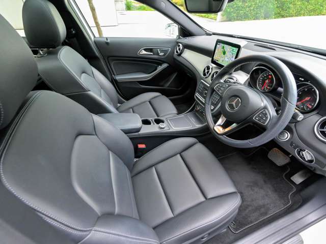 メルセデスベンツ ＧＬＡクラス ＧＬＡ２２０ ４マチック ４ＷＤ R1年 (関東) 99