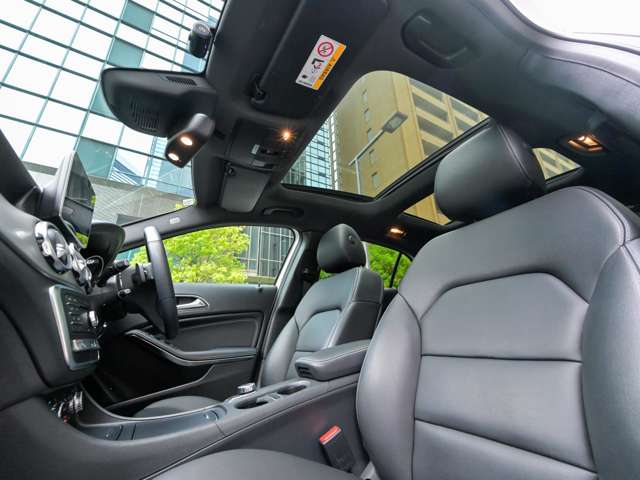 メルセデスベンツ ＧＬＡクラス ＧＬＡ２２０ ４マチック ４ＷＤ R1年 (関東) 99