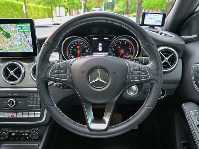 メルセデスベンツ ＧＬＡクラス ＧＬＡ２２０ ４マチック ４ＷＤ R1年 (関東) 99