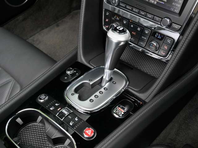 ベントレー コンチネンタルＧＴコンバーチブル Ｖ８ ４ＷＤ H26年 (関東) 99