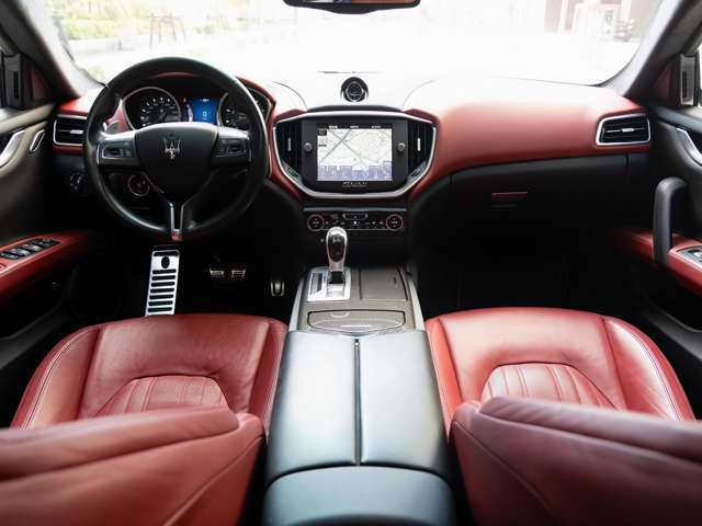 マセラティ ギブリ Ｓ Ｑ４ ４ＷＤ H26年 (関東) 99
